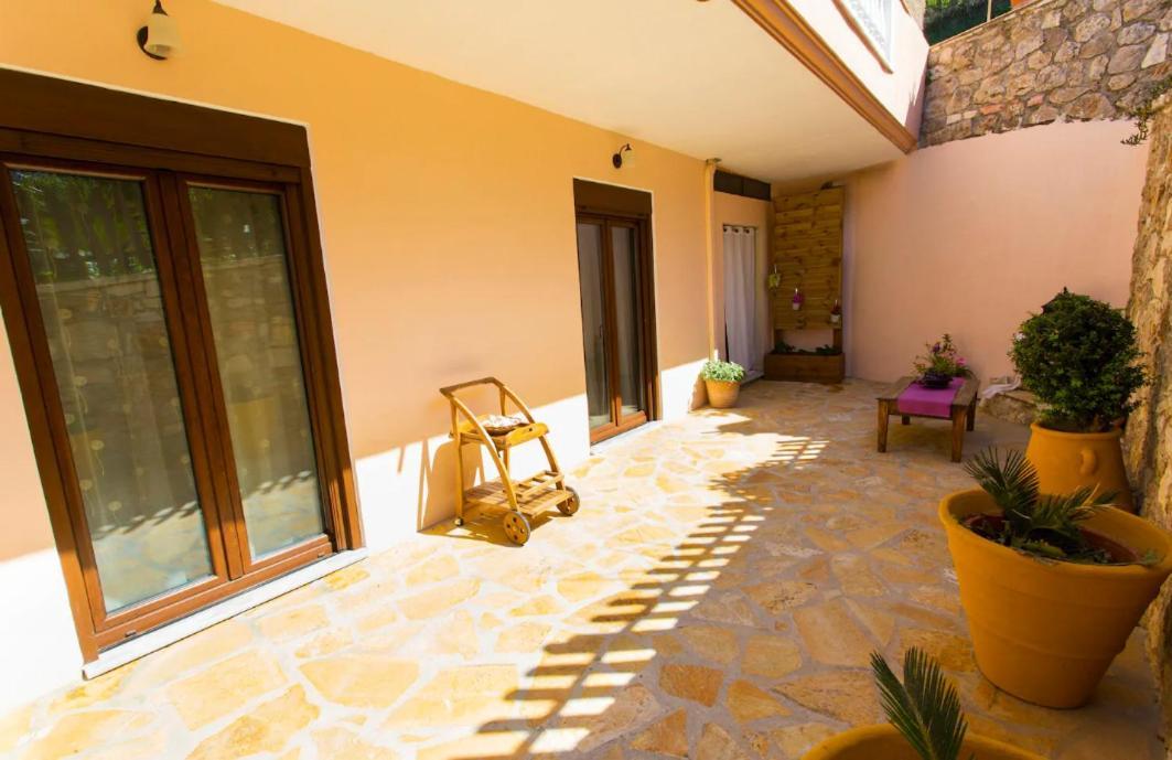 Amaryllis House Daire Parga Dış mekan fotoğraf